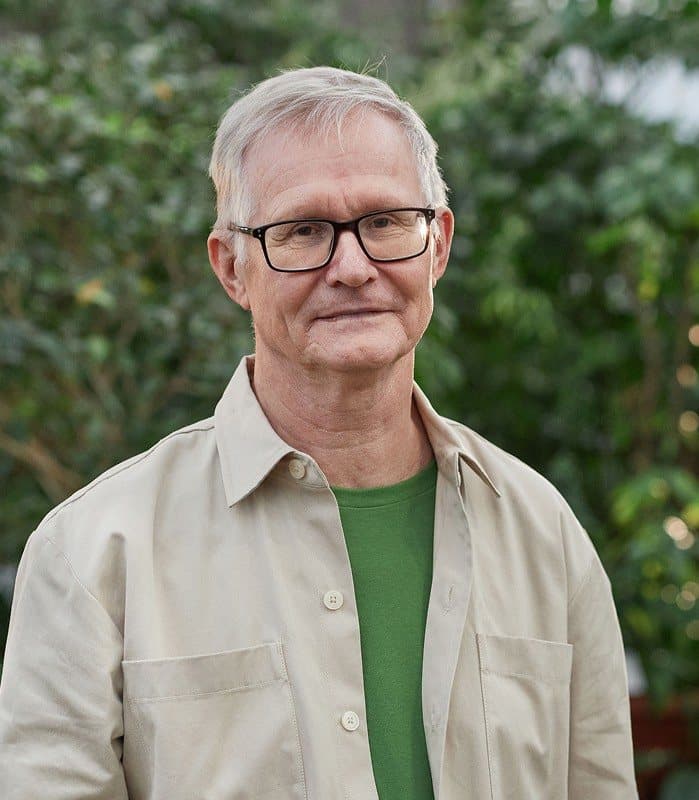 Photo of Damian Johnson